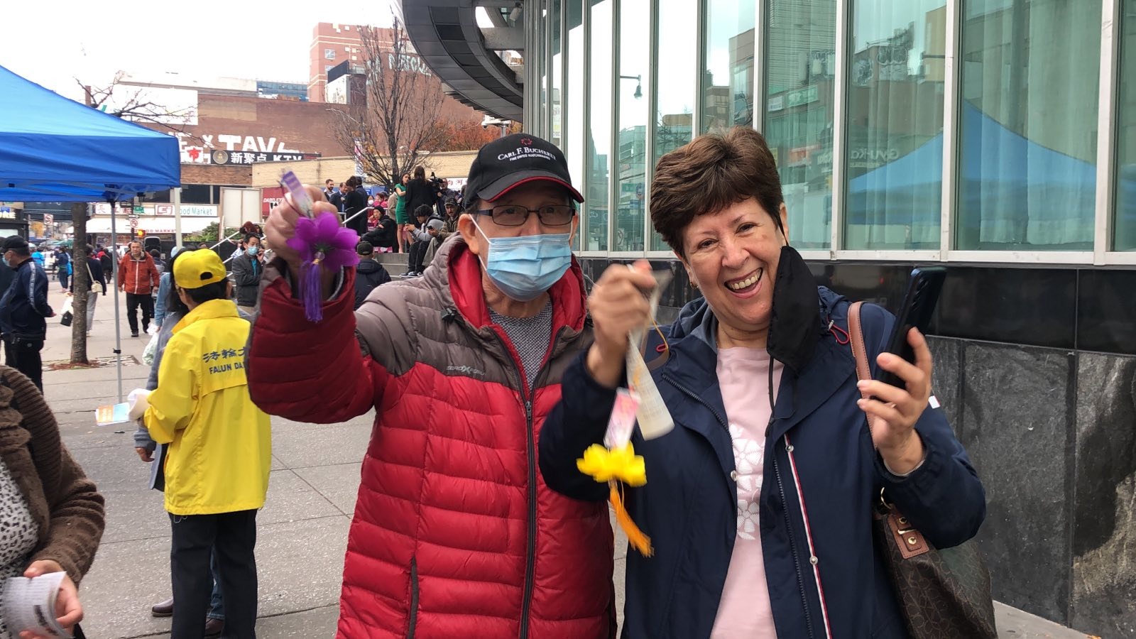 组图:万圣节当天 法拉盛缅街有逾150人三<span style='max-width:0px!important;margin-left:-4px;color:#eee!important;'>:</span>退<span style='max-width:0px!important;margin-left:-4px;color:#eee!important;'>.</span> 9 IMG 2718