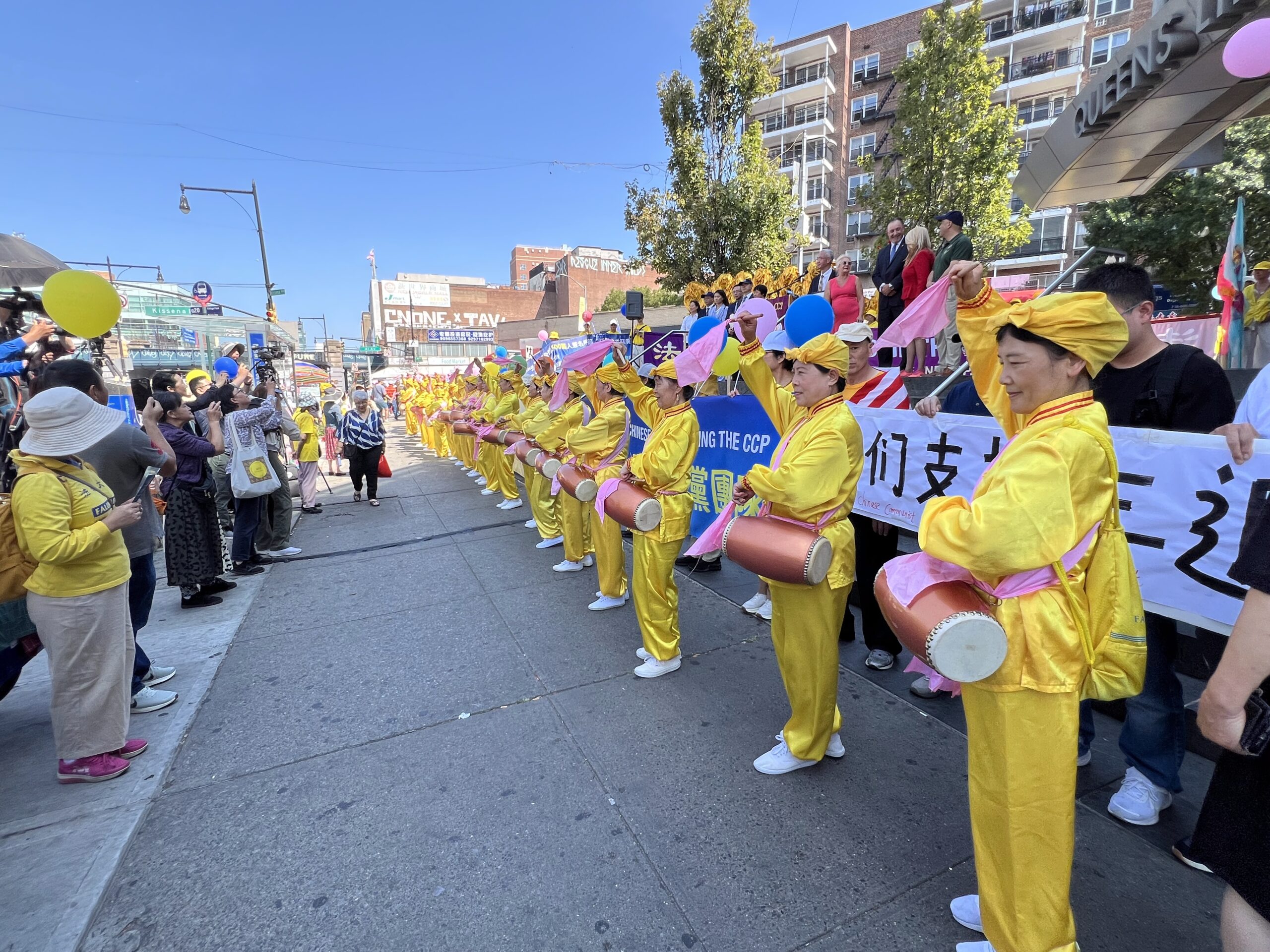 全球三<span style='max-width:0px!important;margin-left:-4px;color:#eee!important;'>:</span>退<span style='max-width:0px!important;margin-left:-4px;color:#eee!important;'>.</span>突破4.5亿人 退<span style='max-width:0px!important;margin-left:-4px;color:#eee!important;'>!</span>党<span style='max-width:0px!important;margin-left:-4px;color:#eee!important;'>!</span>中心纽约集会庆祝 20 IMG 5352 scaled