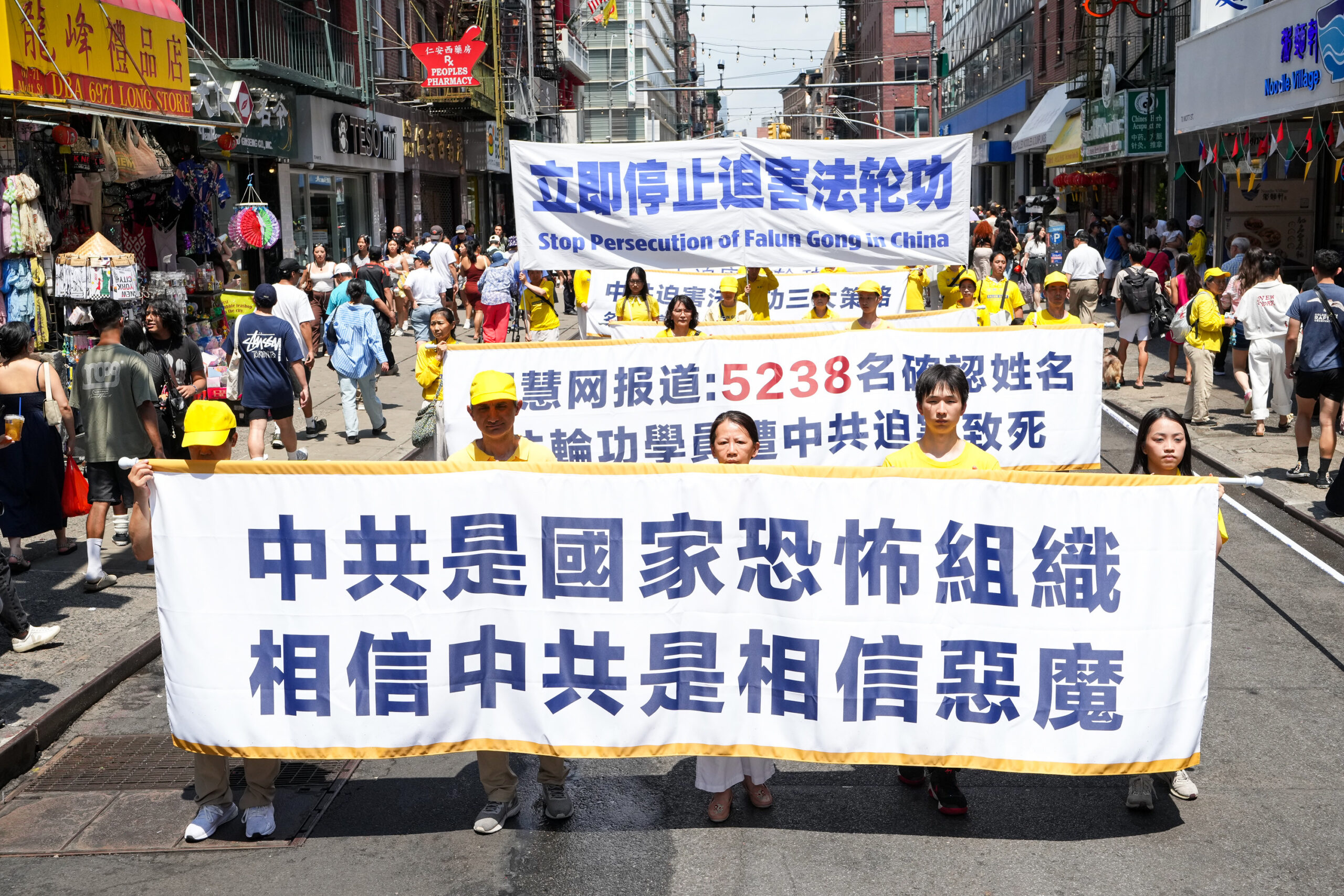 于朦胧事件让人不寒而栗  民众三<span style='max-width:0px!important;margin-left:-4px;color:#eee!important;'>:</span>退<span style='max-width:0px!important;margin-left:-4px;color:#eee!important;'>.</span>与魔切割